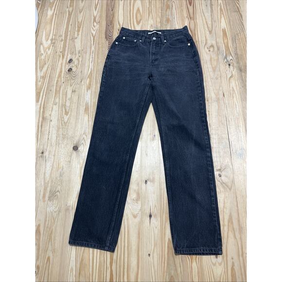 Tommy Hilfiger Women's Sz 10 Black Relaxed Tapered Denim High Waist Jeans 28x32 - Picture 1 of 7